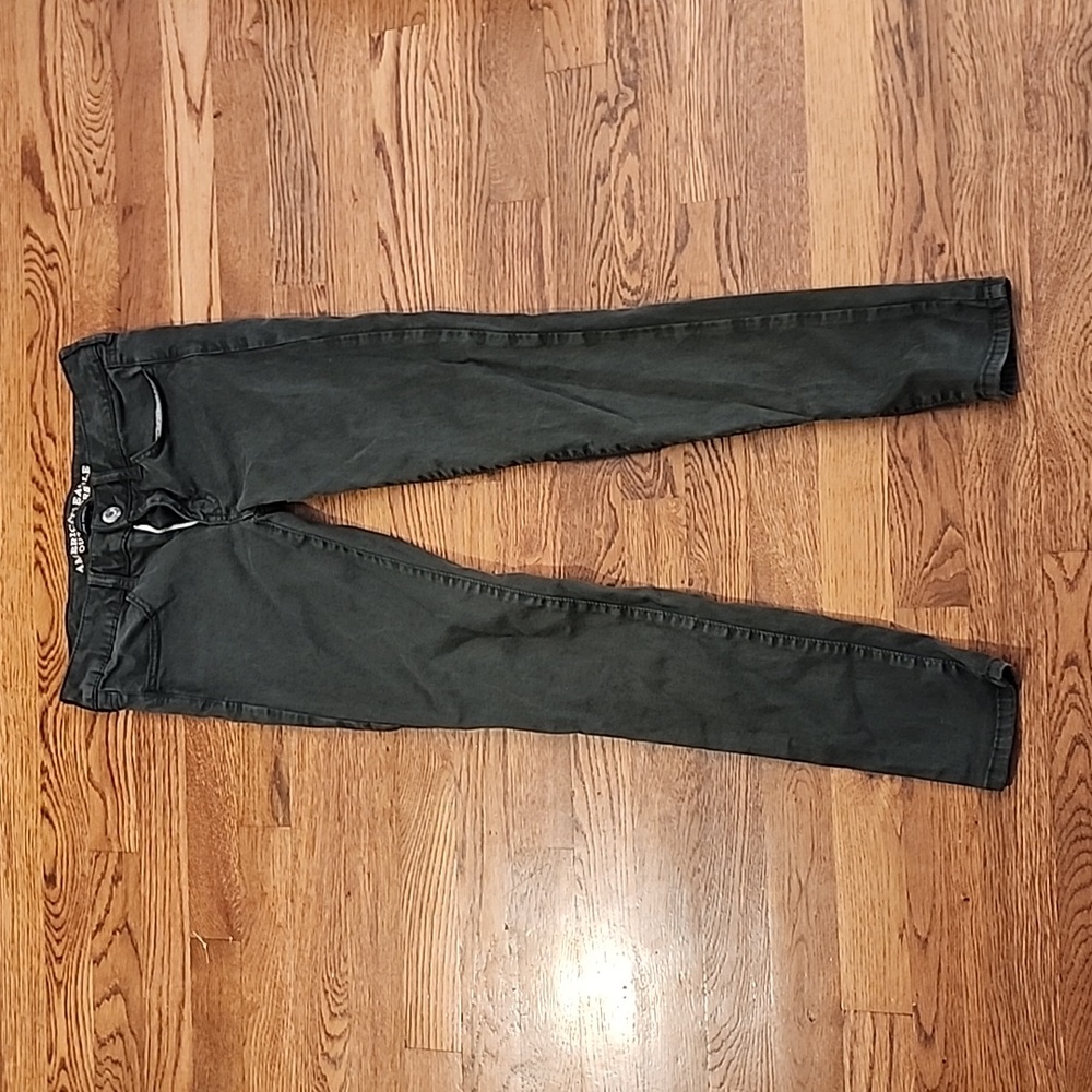 American Eagle olive green jeggings